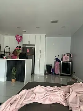 PrincessDreamm online show from February 22, 7:59 pm