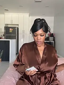 PrincessDreamm online show from March 8, 3:05 pm