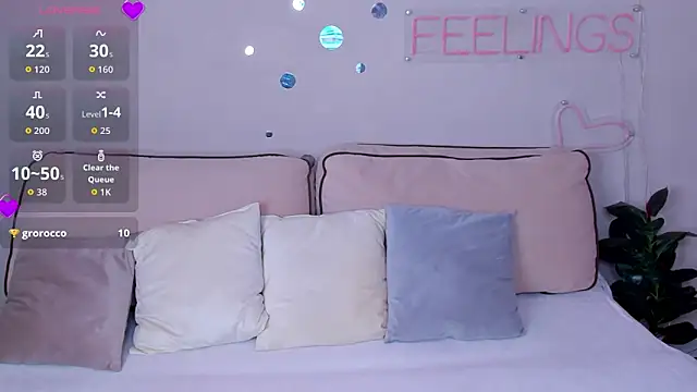 Ella Burns online show from February 5, 9:56 am