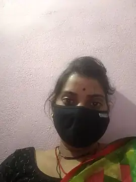 Tamanna hot online show from November 19, 3:45 pm