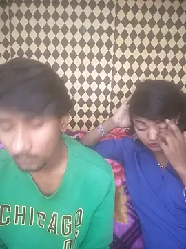 Freakingromance online show from March 19, 10:30 am