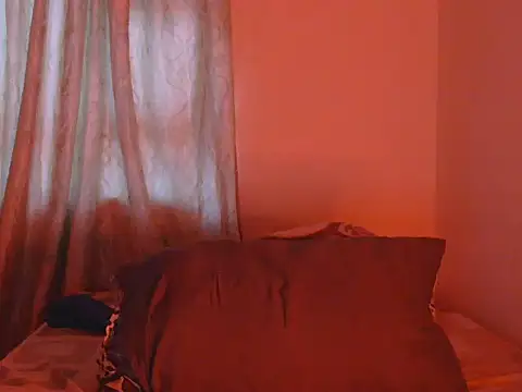 Devil-Is-She online show from November 5, 4:12 pm