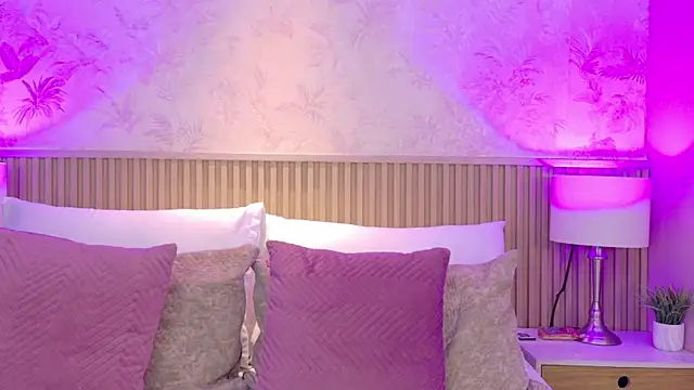 ValeriaMonet online show from April 16, 9:39 pm