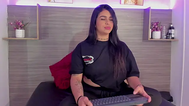 Taylor walton online show from January 10, 1:05 pm