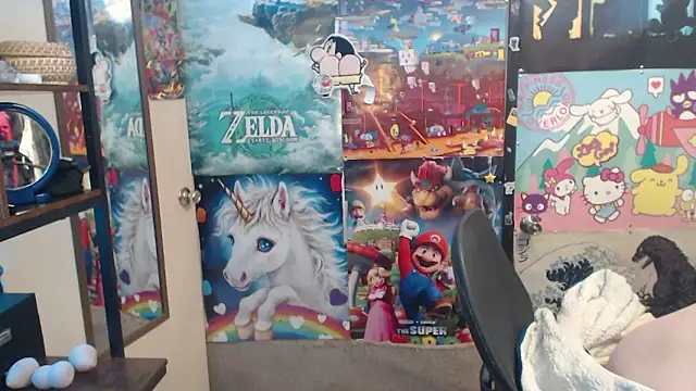 Savanah Banana  online show from March 14, 3:13 pm