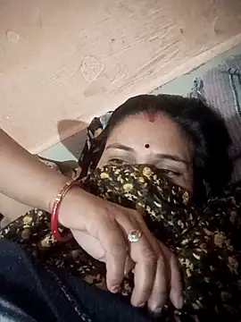 Chinki pande online show from February 12, 4:41 pm