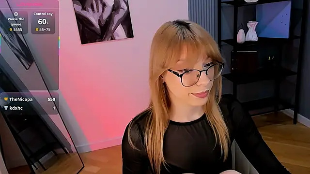 CindyMoriLove online show from March 21, 8:19 am