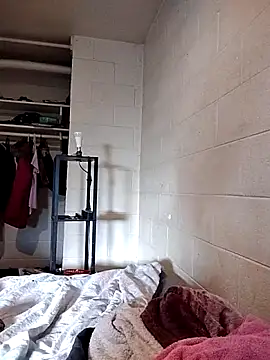 SITHANDRAH online show from December 14, 8:03 pm