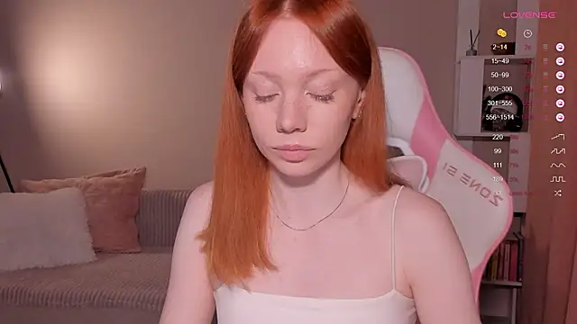 Elisahsthetics online show from March 30, 12:43 am