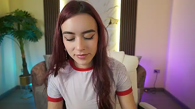 TessaaFox online show from December 3, 12:07 pm