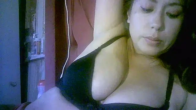 Zulreyna online show from February 14, 5:09 am