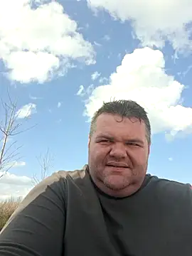 Tataurs online show from March 8, 3:16 pm