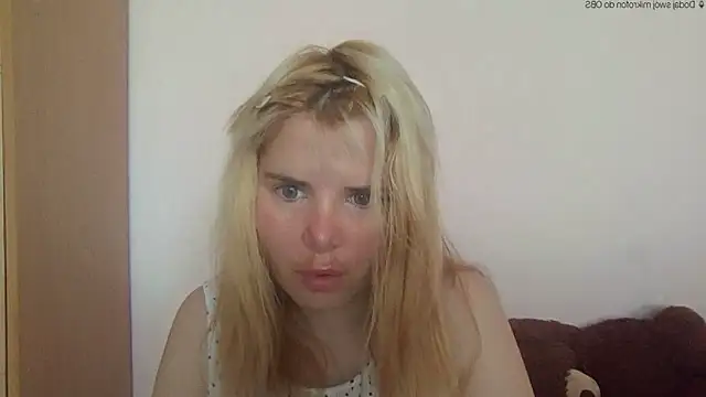 HornyElena online show from May 31, 4:02 pm