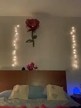 massagistahotbrunette online show from March 23, 10:38 pm