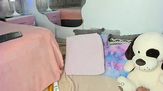 RubyCrox online show from January 15, 9:10 pm