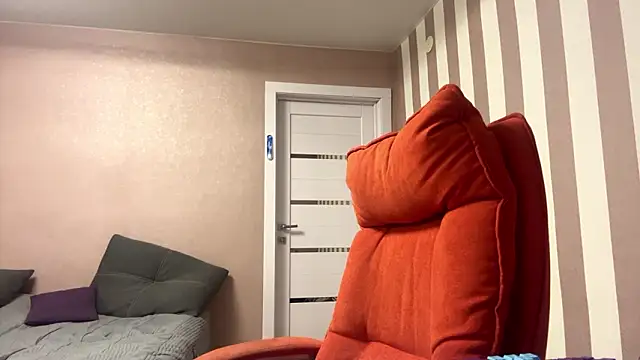 BabyBlissxx online show from March 13, 12:12 am