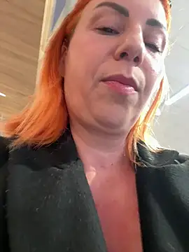 pervimilf online show from June 12, 10:01 am
