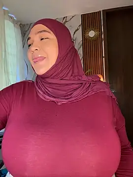 sweetmuslim01 online show from April 14, 10:43 pm