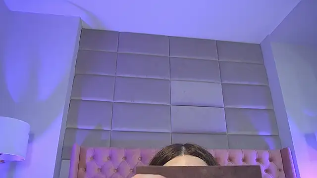 KatiaFinesse online show from November 14, 4:40 pm