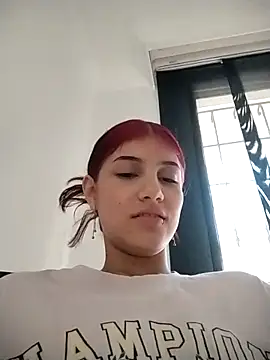 jov and thomas online show from November 16, 7:25 pm