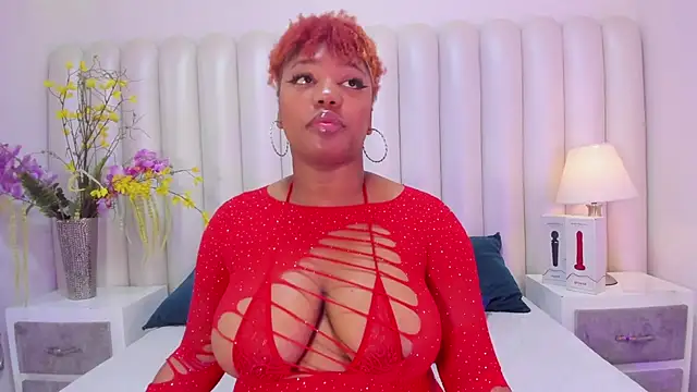 BrendaFernandez  online show from March 10, 4:00 pm