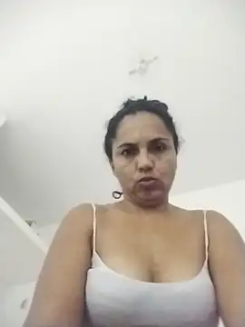  Lizeth  online show from July 17, 3:44 am