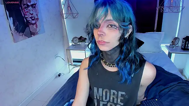 luxiel  online show from June 9, 9:14 pm