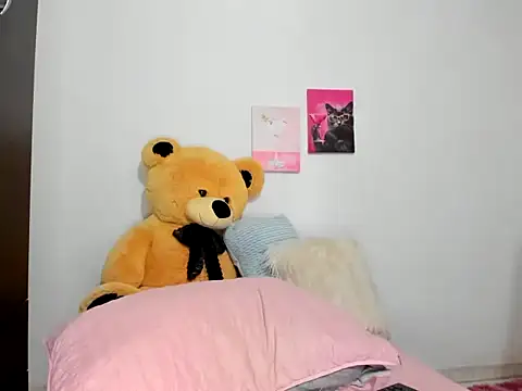 caro gemm online show from March 19, 4:28 am