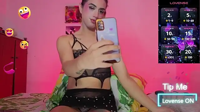 annahotdoll online show from June 17, 5:14 pm