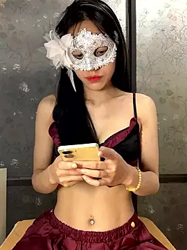 Tiny-122 online show from January 9, 4:44 pm