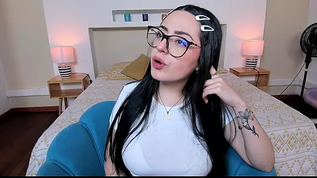 AbbyBraley online show from November 30, 3:38 pm