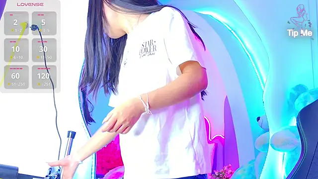 BunnySexyy18 online show from April 20, 3:09 am