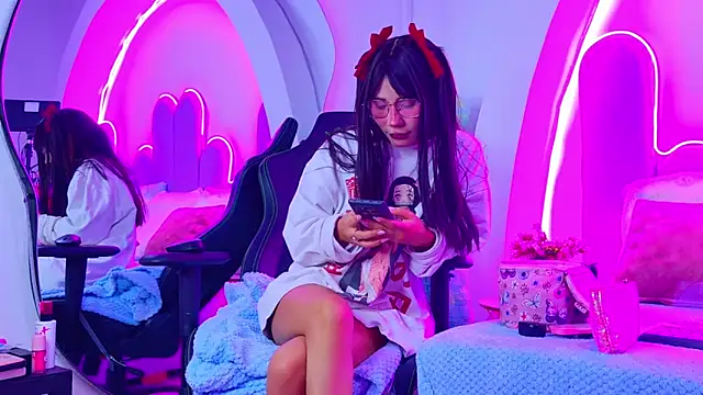 BunnySexyy18 online show from June 5, 3:21 am