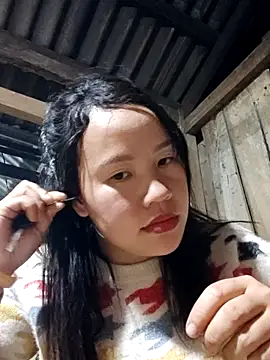 yelow-bee online show from December 20, 10:52 am