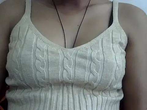 SEXY PRIYA83 online show from February 18, 5:06 am