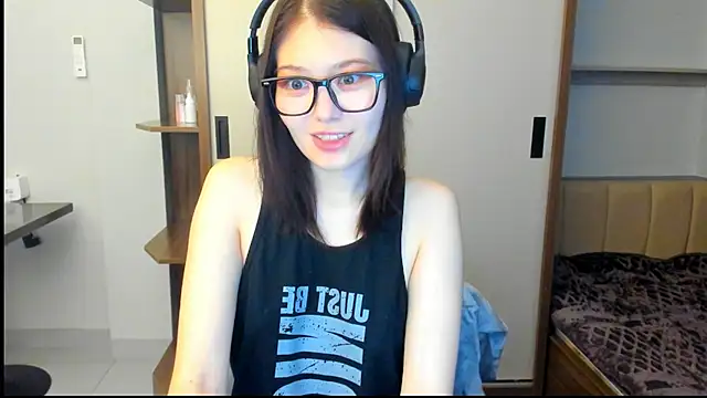 HopeLovely online show from February 23, 5:08 am