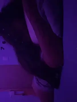 belenciita online show from March 5, 6:20 am