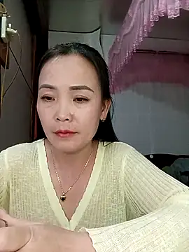 Feeling-hot online show from February 20, 1:01 pm