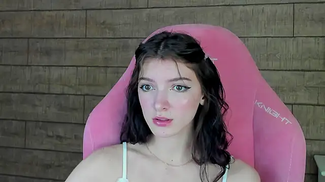 SophiaProve online show from February 9, 5:04 pm