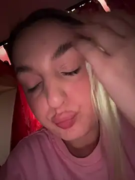 Marisaaasss online show from April 1, 1:41 pm