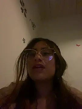 amatista katzenn online show from March 1, 12:54 am