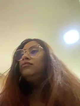 amatista katzenn online show from March 18, 6:02 pm