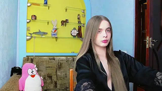 AlicaLOVEalisa777 online show from April 12, 4:32 pm