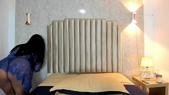 ArissDeLuna online show from November 28, 12:46 am