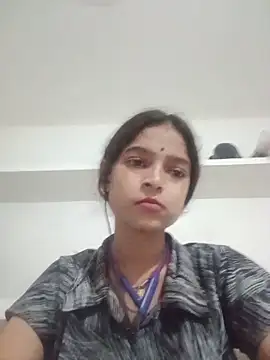 Mohnicute online show from May 27, 6:49 pm