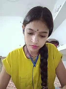 Mohnicute online show from June 2, 7:48 pm