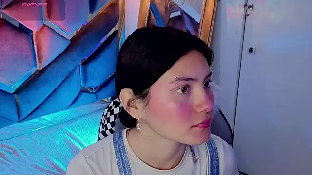 Brandy collinss online show from March 8, 12:42 pm