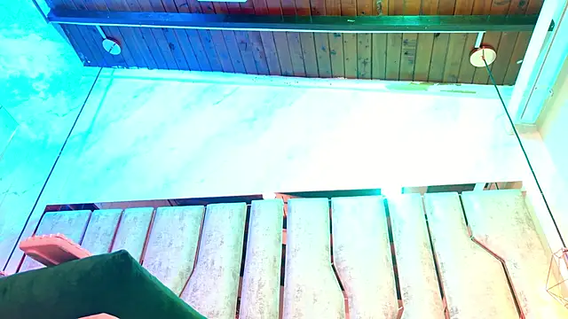 Caroline palmerr online show from December 17, 3:54 am