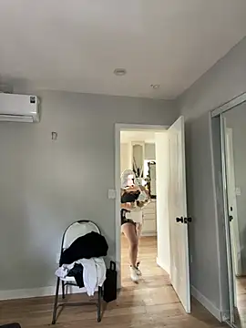 ymfg69 online show from February 1, 9:57 pm