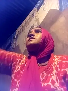 yanuw online show from December 17, 5:06 pm